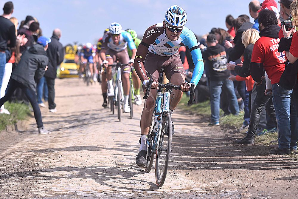 AG2R La Mondiale race along the cobbles at Paris-Roubaix