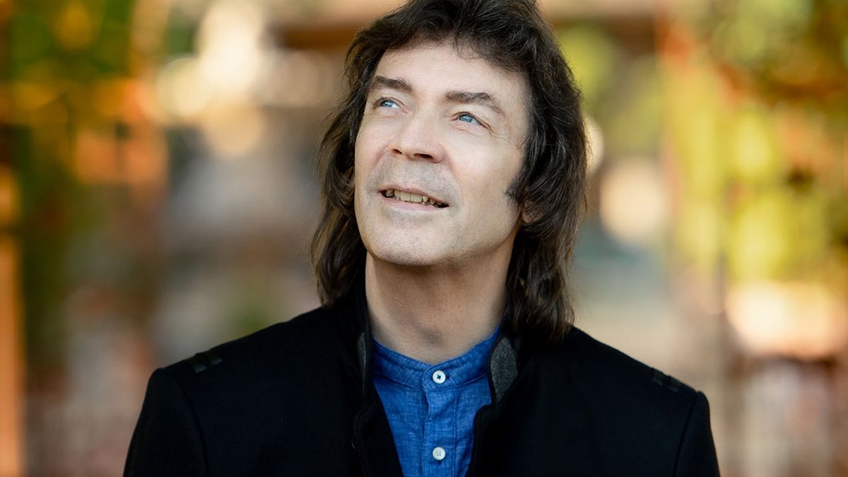 Steve Hackett recruits Durga and Lorelei McBroom for new single ...