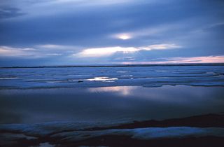 Beaufort Sea arctic ice reaches new low