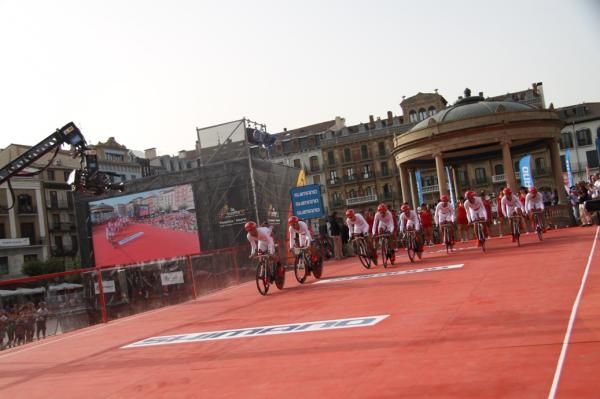 Caja Rural starts