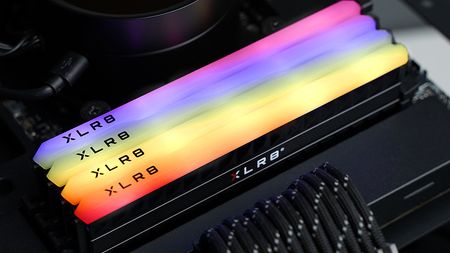 XLR8 Gaming Rev RGB DDR4