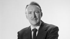 albert dekker in black and white