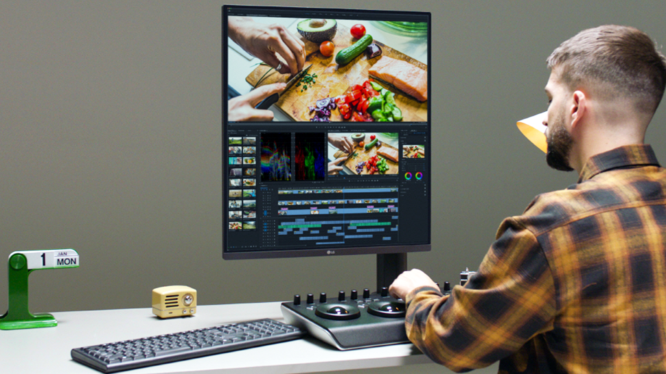 LG Unveils DualUp Monitor: An 'Almost Square' 16:18 Display