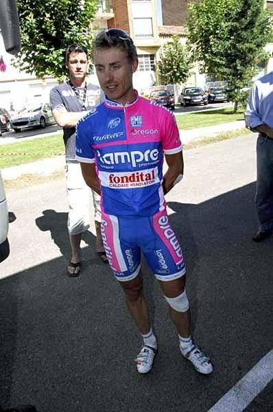 Damiano Cunego (Lampre-Fondital) looks a bit banged up still after his early crash, but is ok to ride today.