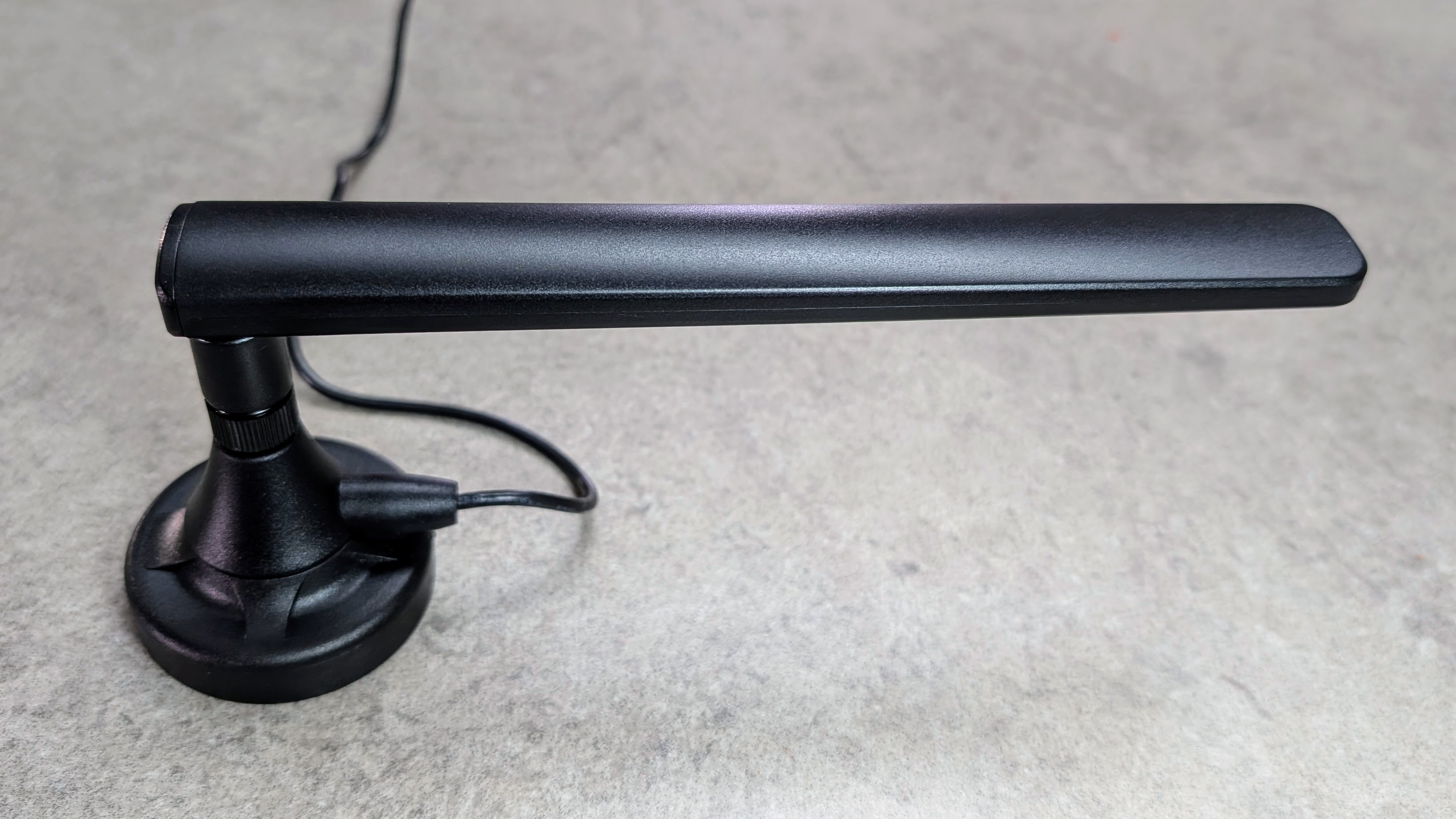 DrayTek Vigor2865Lax-5G cellular antenna
