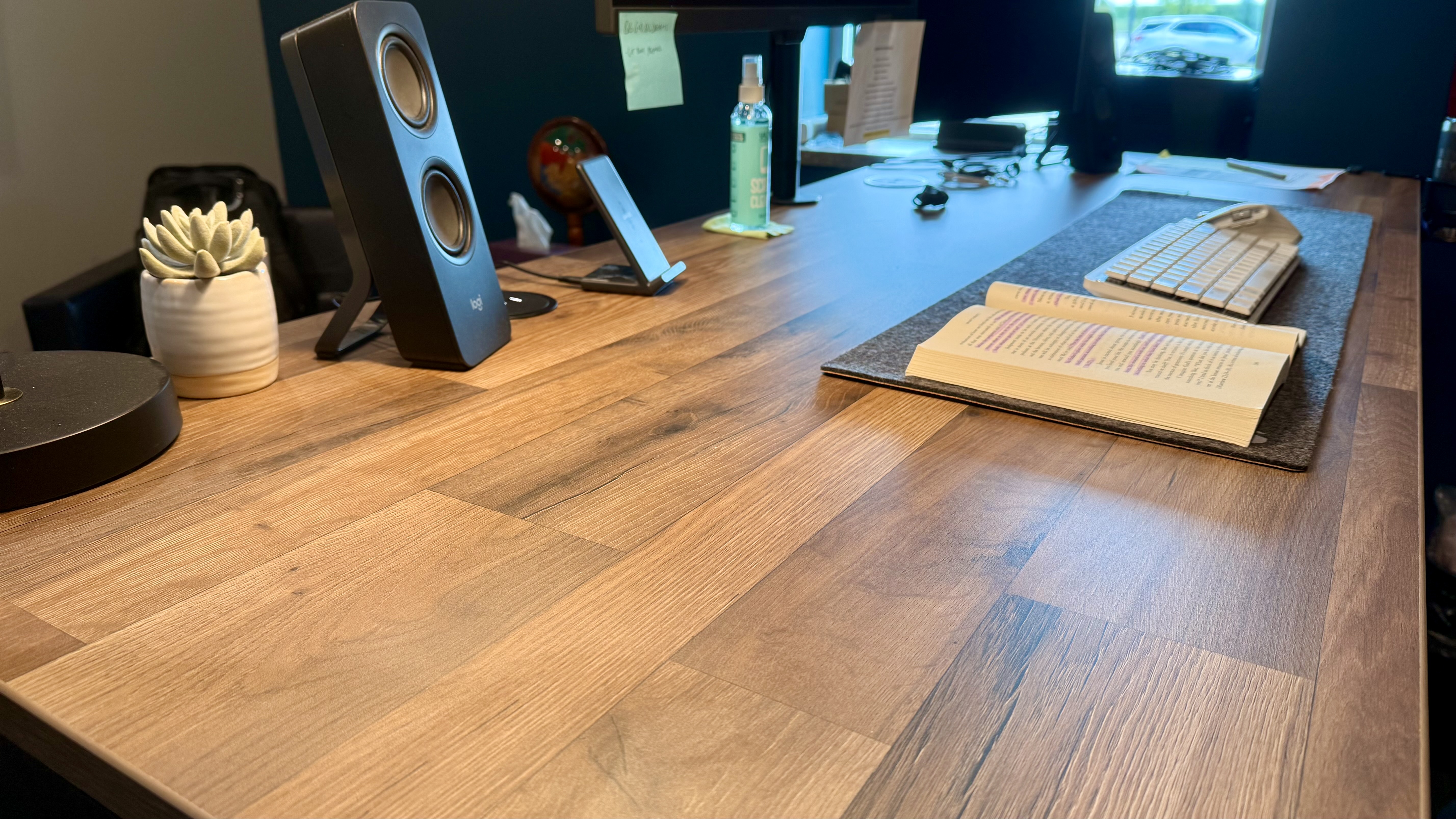 Uplift | Standing Desk V3