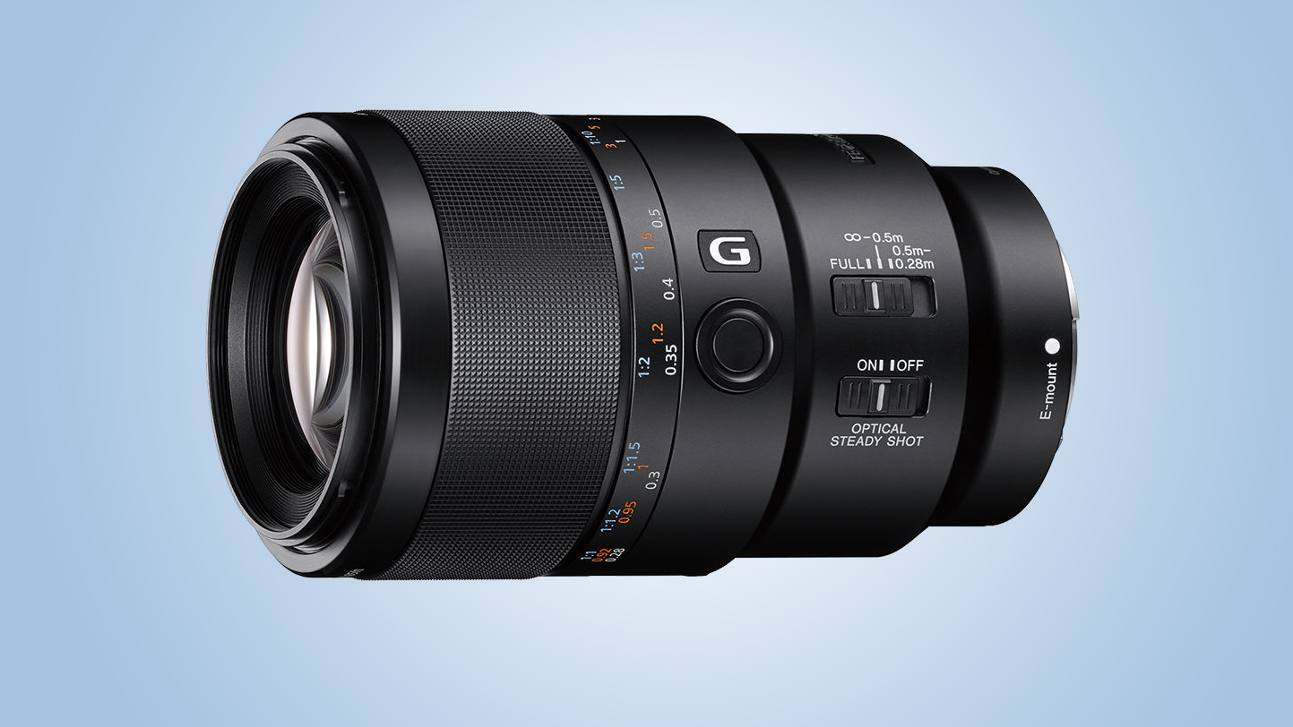 Sony FE 90mm f/2.8 Macro G OSS