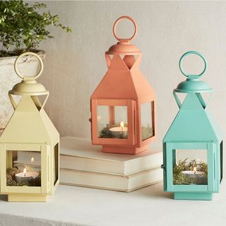 Cute mini outdoor lanterns in assorted pastels