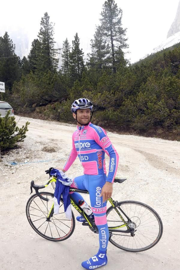 Scarponi on the dirt section