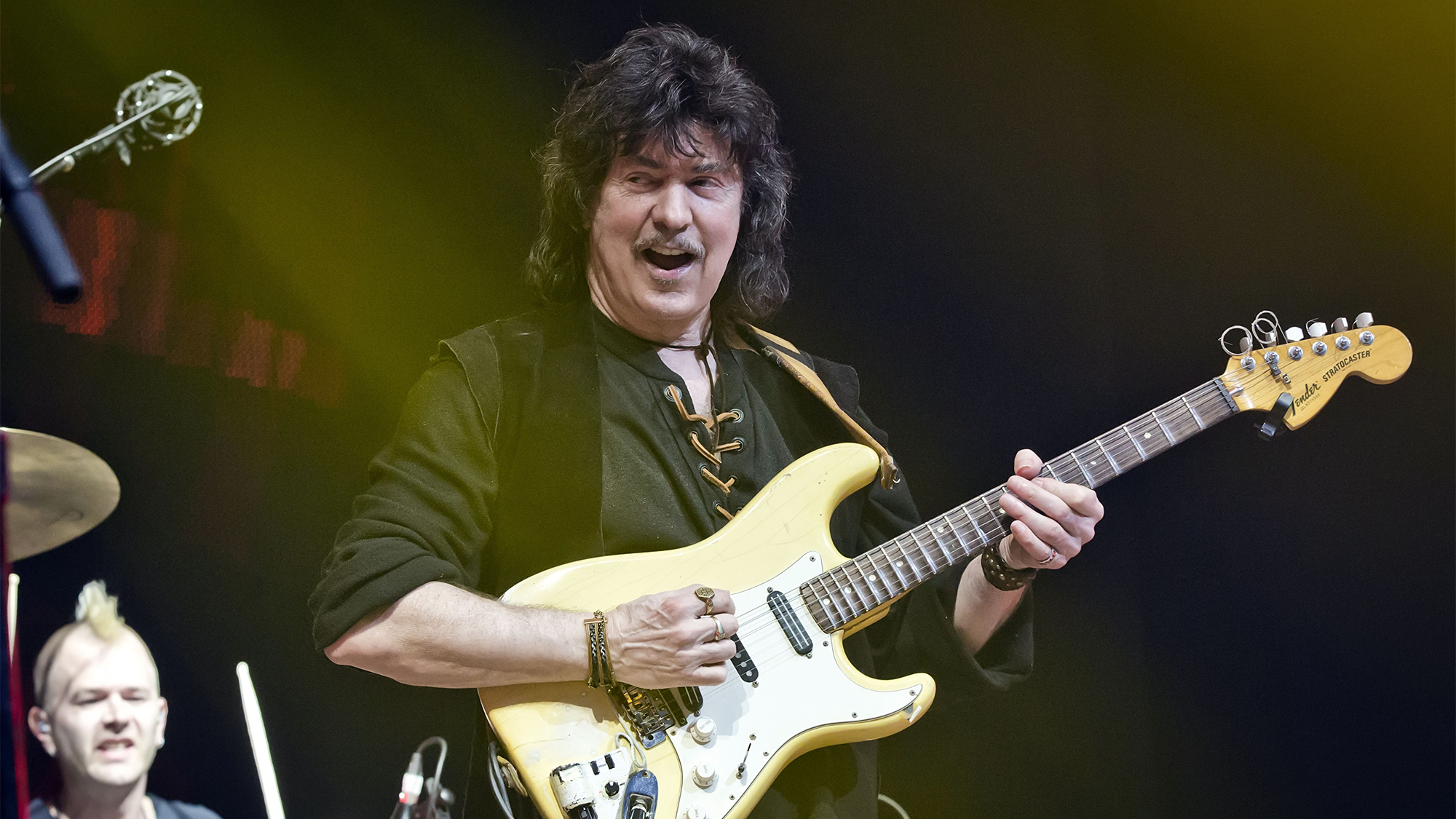 (L-R) David Keith and Ritchie Blackmore of the British band Ritchie Blackmore's Rainbow perform live on stage during a concert at the Velodrom on April 18, 2018 in Berlin, Germany.