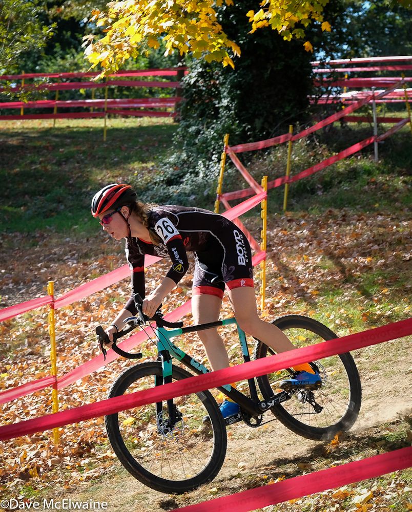 Lillith Ahrens (EvoDevo) descending into the grassy bowl.