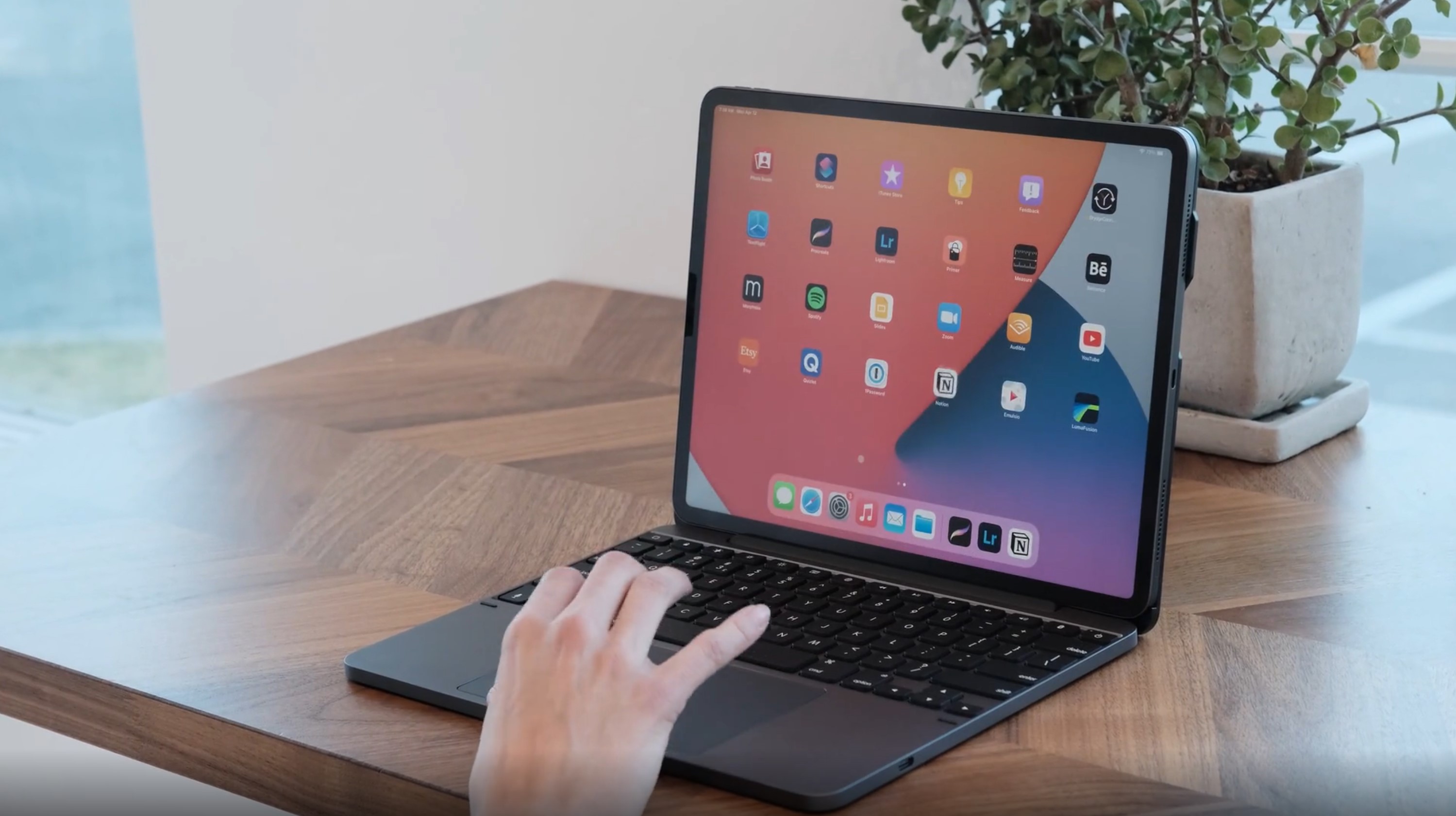 Forget iPad Pro 2021 Magic Keyboard — this is $100 less | Tom's Guide