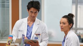 Harry Shum Jr. and Midori Francis as Blue and Mika at the hospital in Grey's Anatomy season 19