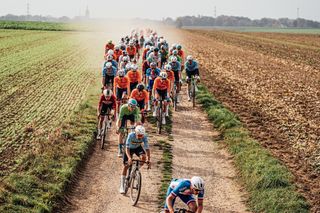 Gravel grid anomalies, national teams in name only and self funding &ndash; Explaining the workings of a UCI Gravel World Championships