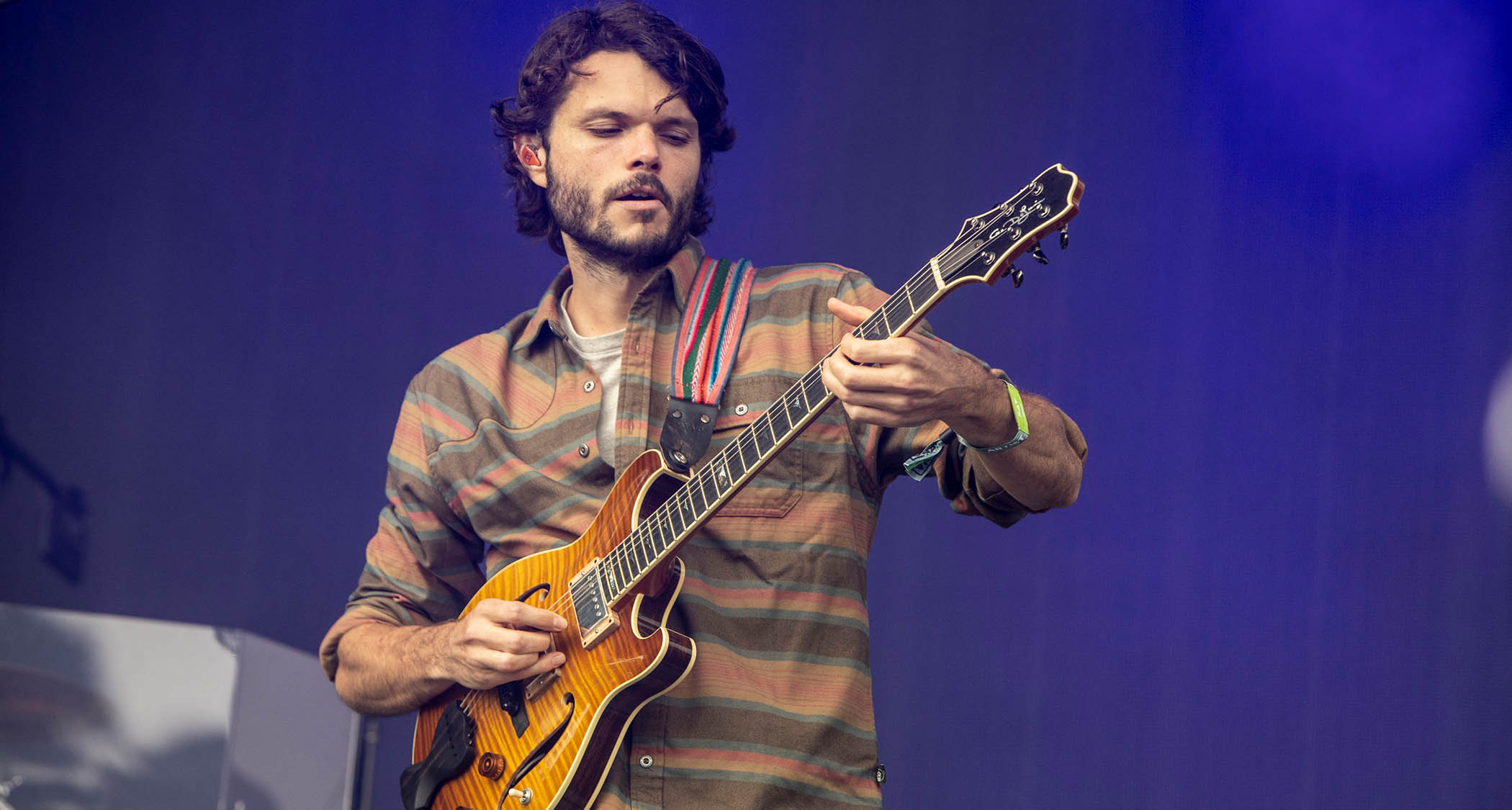 Rick Mitarotonda of Goose plays a doublecut semi-hollow live at the 2023 Ohana Music Festival at Doheny State Beach, California.