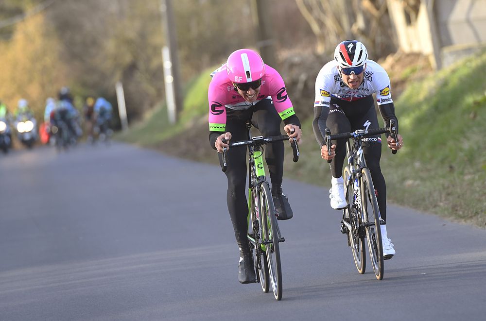 Zdenek Stybar and Sep Vanmarcke attacking at Omloop Het Nieuwsblad