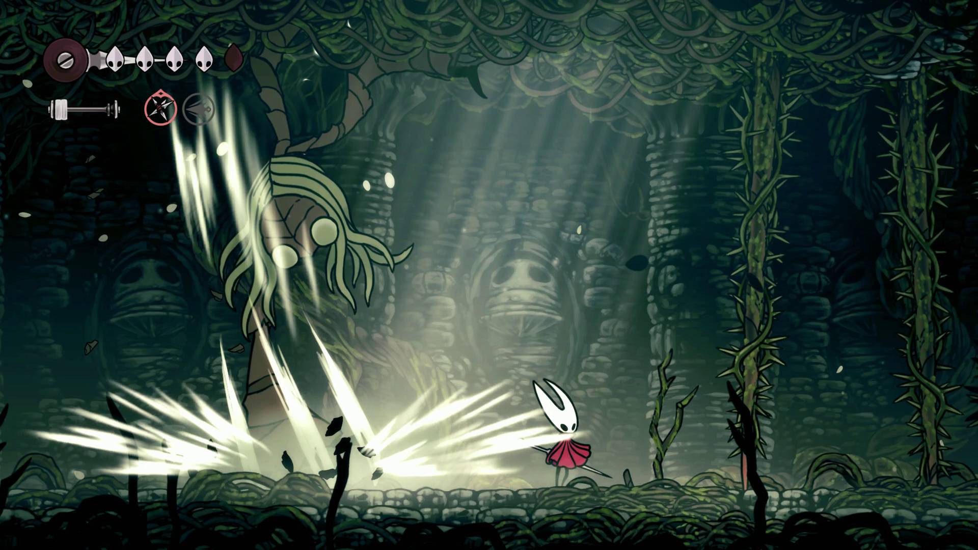Hollow Knight Silksong Sister Splinter boss slamming clawed fist down