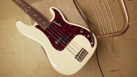  Vintera II &#039;60s Precision Bass