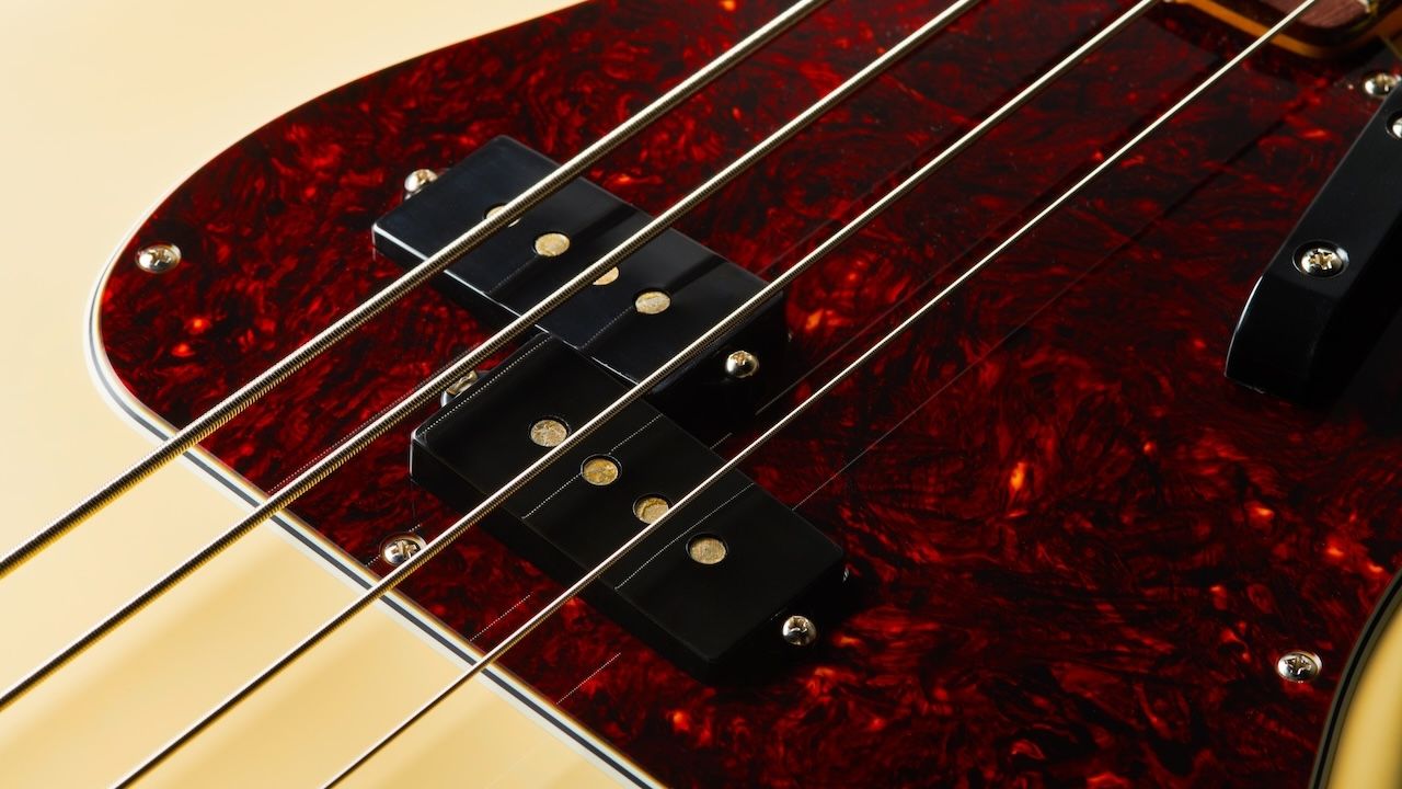 Fender Vintera II 60s Precision Bass