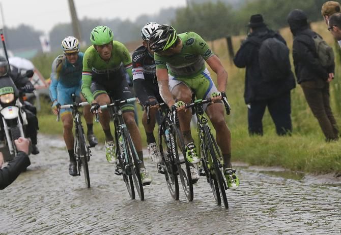 Peter Sagan (Cannondale) came across to the group with Martin, Boom and Fuglsang