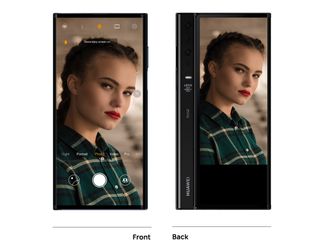 When folded, the Huawei Mate X effectively has a "mirror" screen to show the subject exactly what the photo looks like