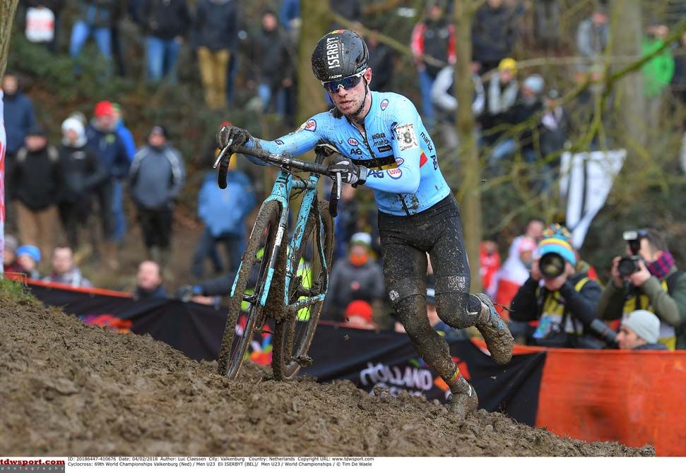Eli Iserbyt (Belgium) on his way to victory in Valkenburg