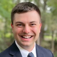 Nick Fazio, Investment Analyst's avatar