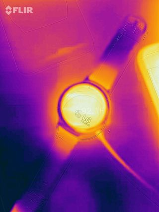 The LG Watch Style, in thermal mode.