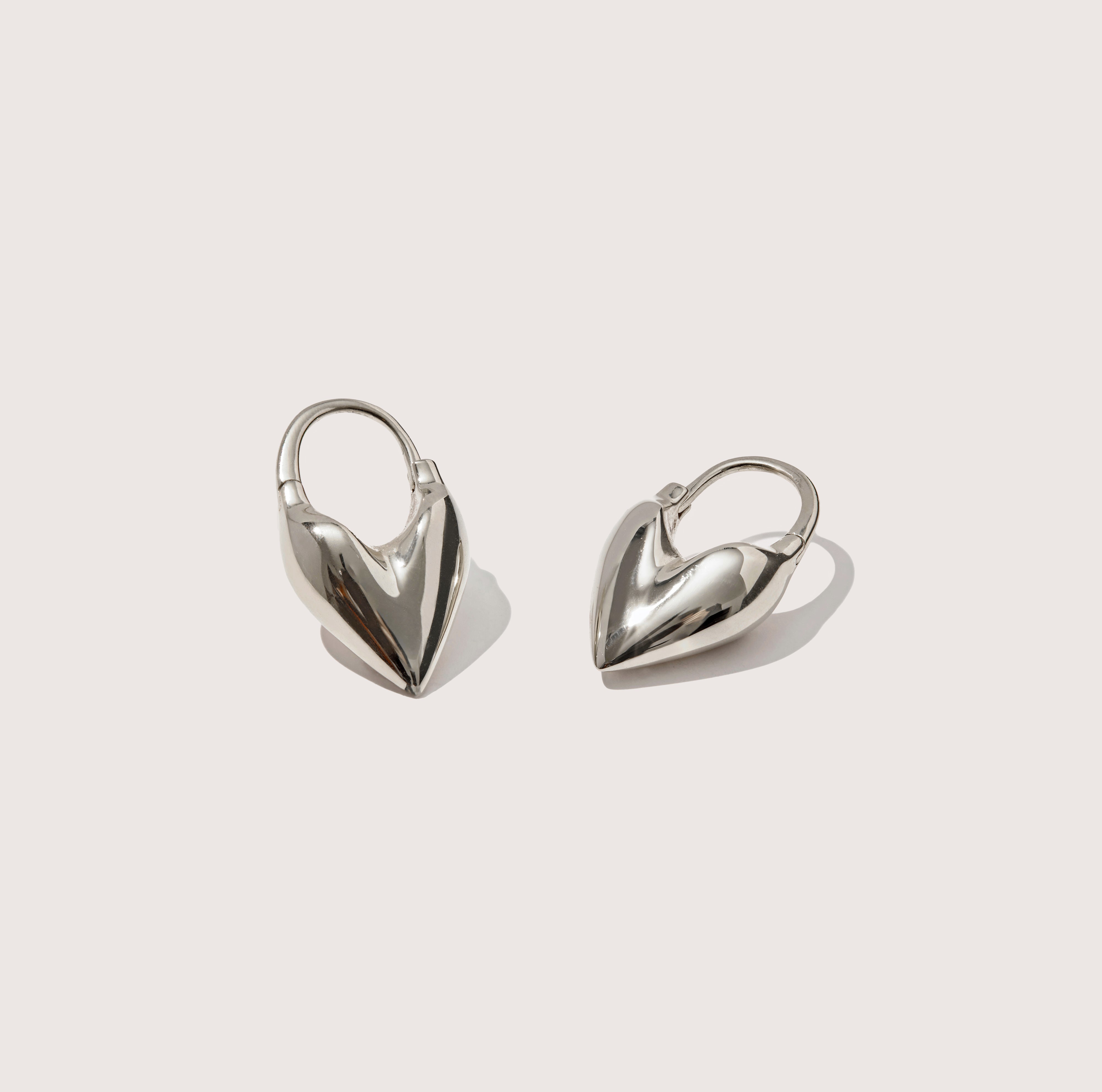 Roscida Heart Hoops