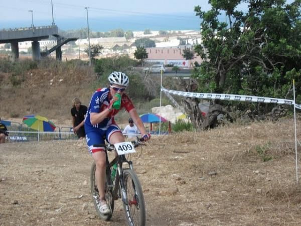 Lily Matthews (Great Britain) rides toward 8th place.