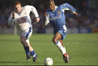 Eddie Newton in action for Chelsea against Leicester City in October 1997.