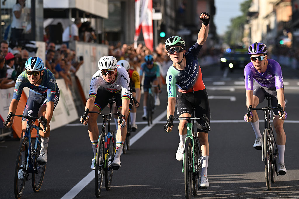 Coppa Agostini: Paul Lapeira returns to winning ways taking a breakaway sprint victory