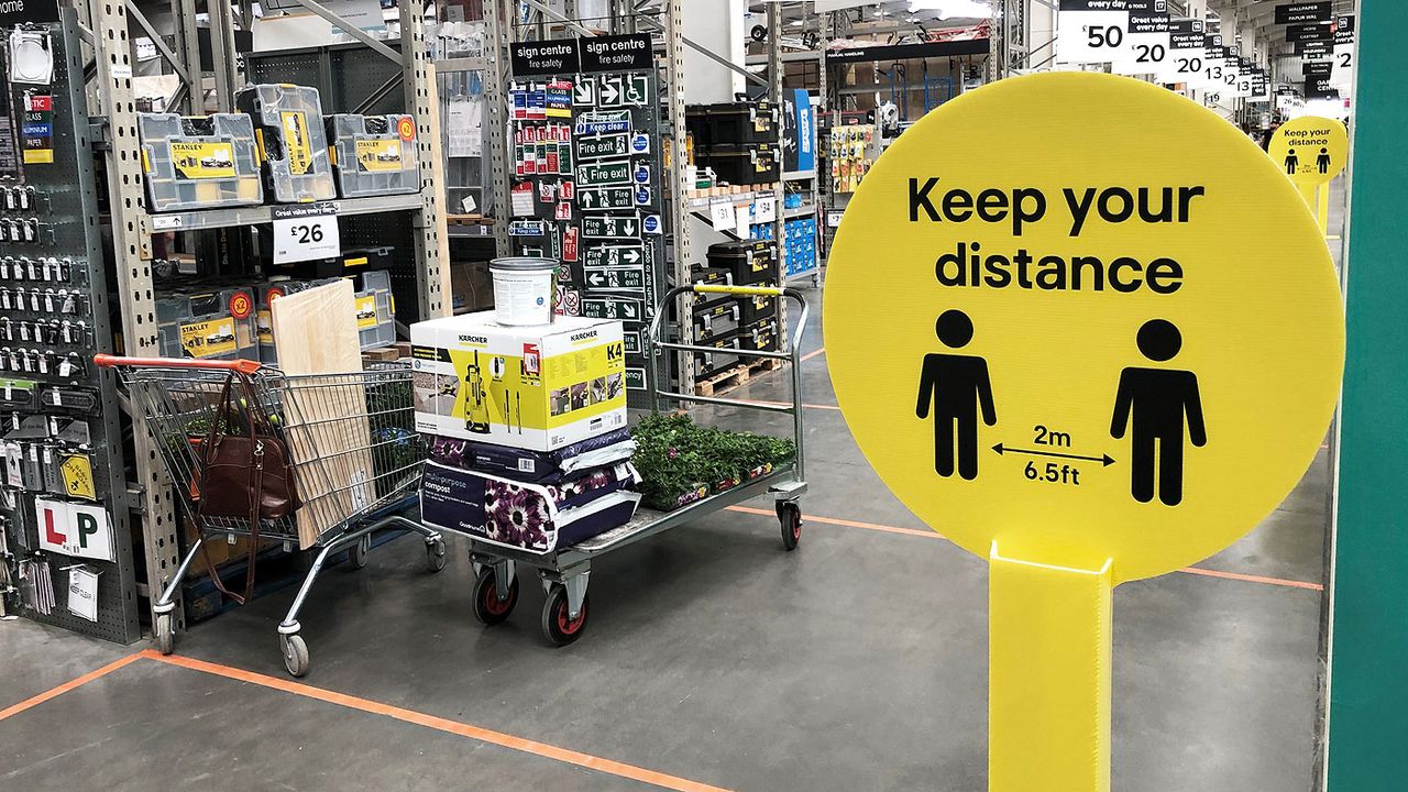 Social distancing guidance at a branch of B&amp;amp;Q 