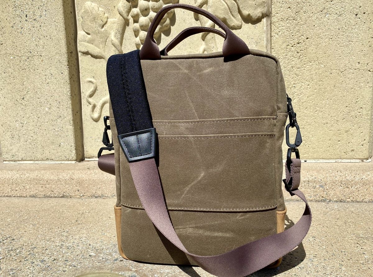 Waterfield Designs Hitch Crossbody Laptop Brief Back