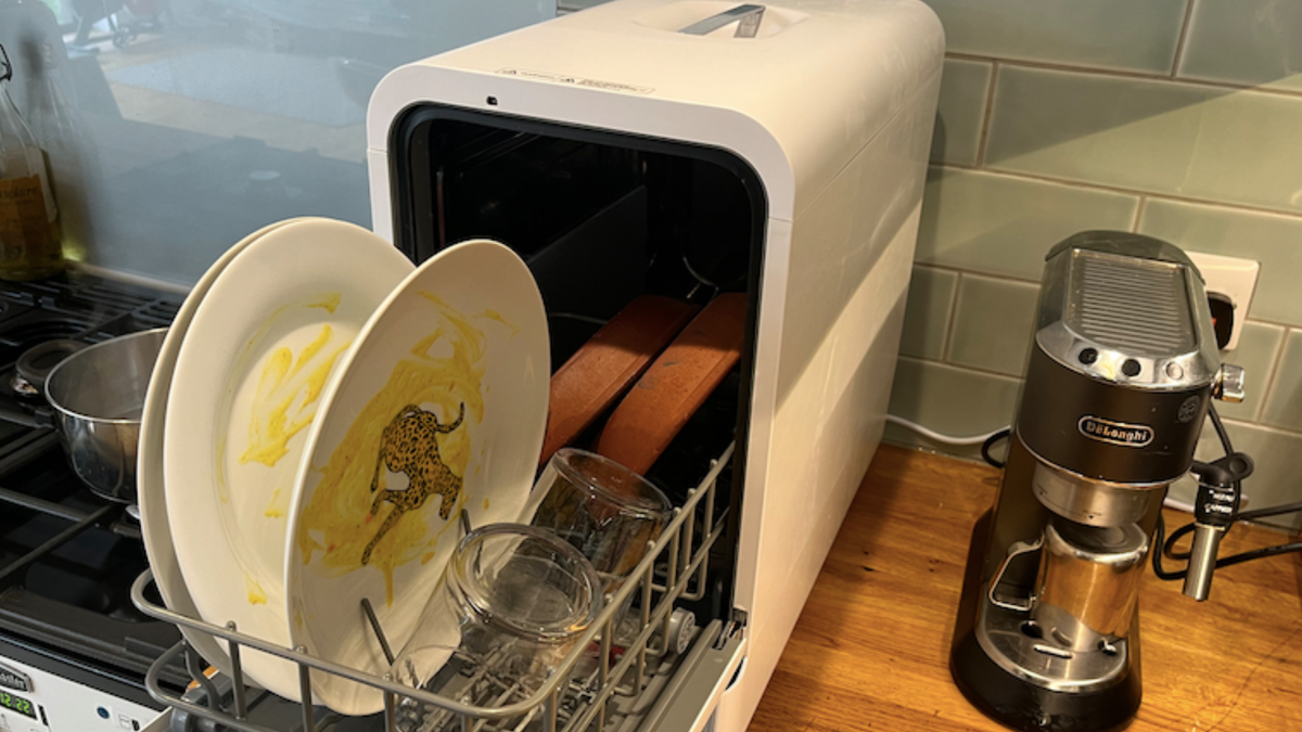 Image of dishes before being washed in the Loch Capsule countertop dishwasher
