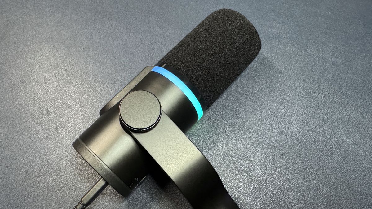 HyperX FlipCast