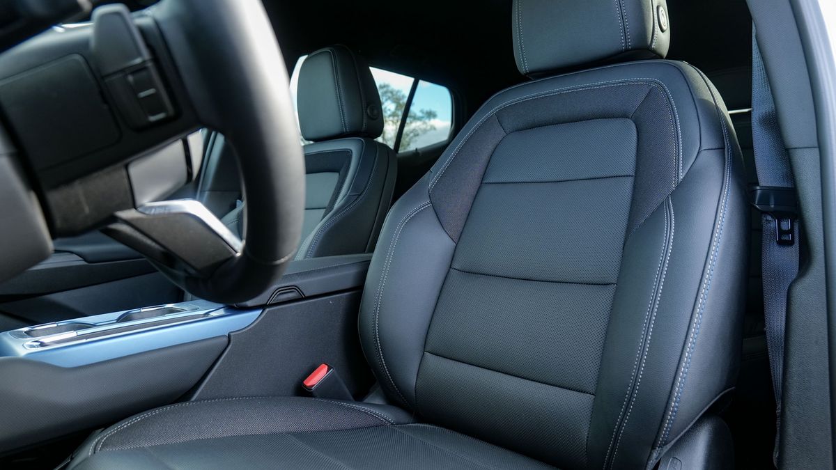2024 Chevrolet Equinox EV 2LT test drive.