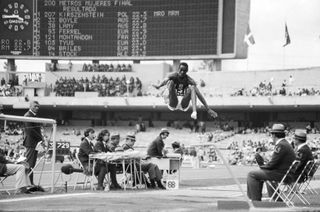 olympics bob beamon