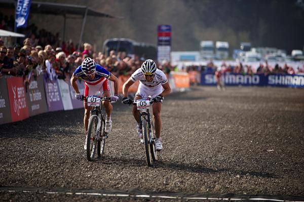 "What a finish!" - Nino Schurter pips Julien Absalon on the line