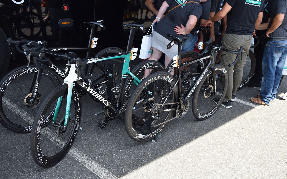 Several Bora-hansgrohe S-Works Tarmacs were unpainted, likely to contribute to lower weights