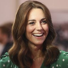 Kate Middleton meets with Galway Community Circus performers