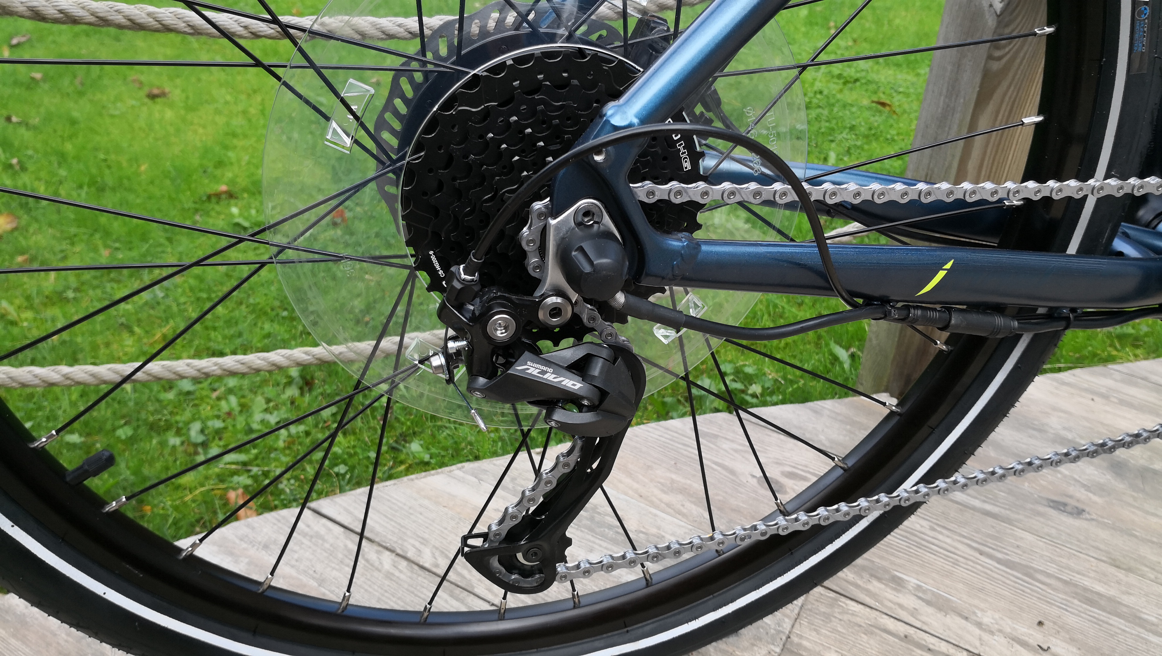 halfords-carrera-impel-im-2-review-techradar