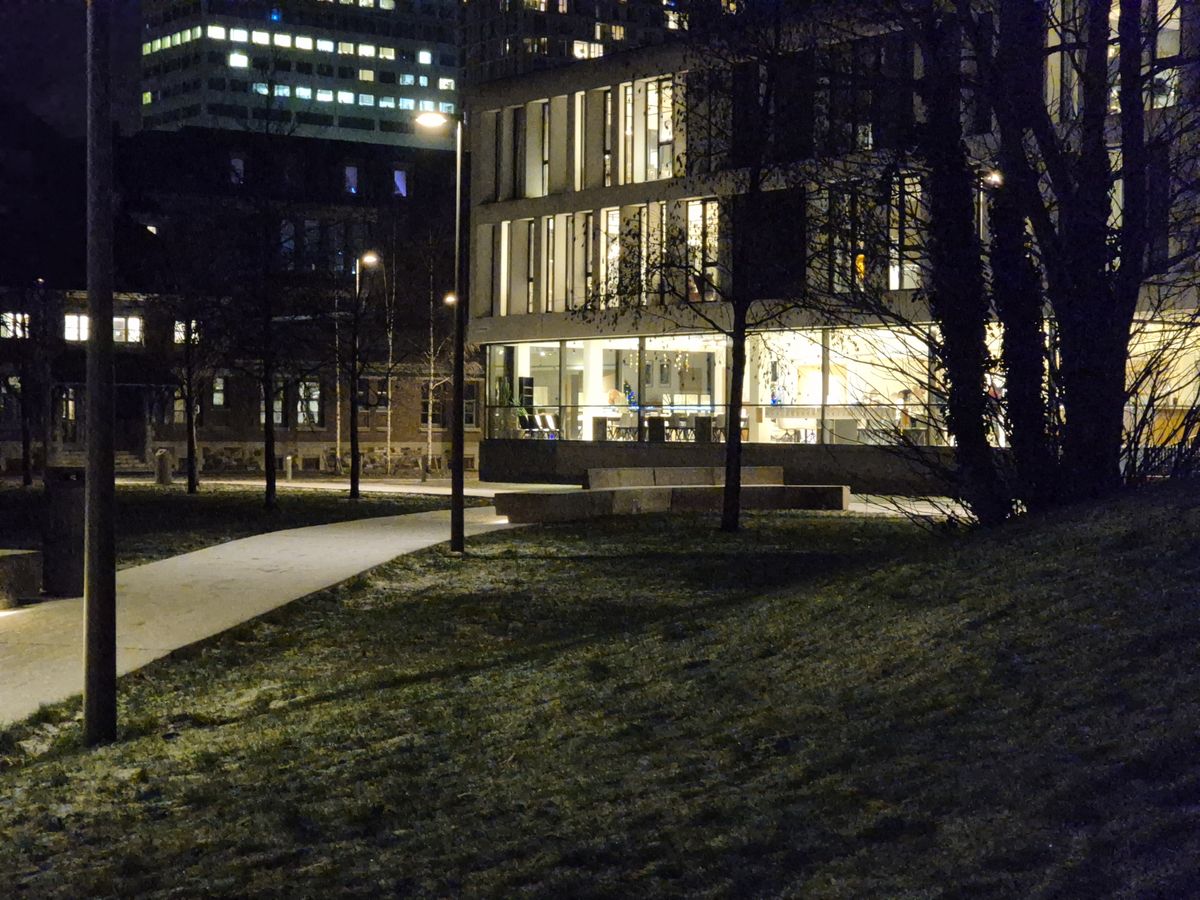 Samsung Galaxy S24 Plus camera sample