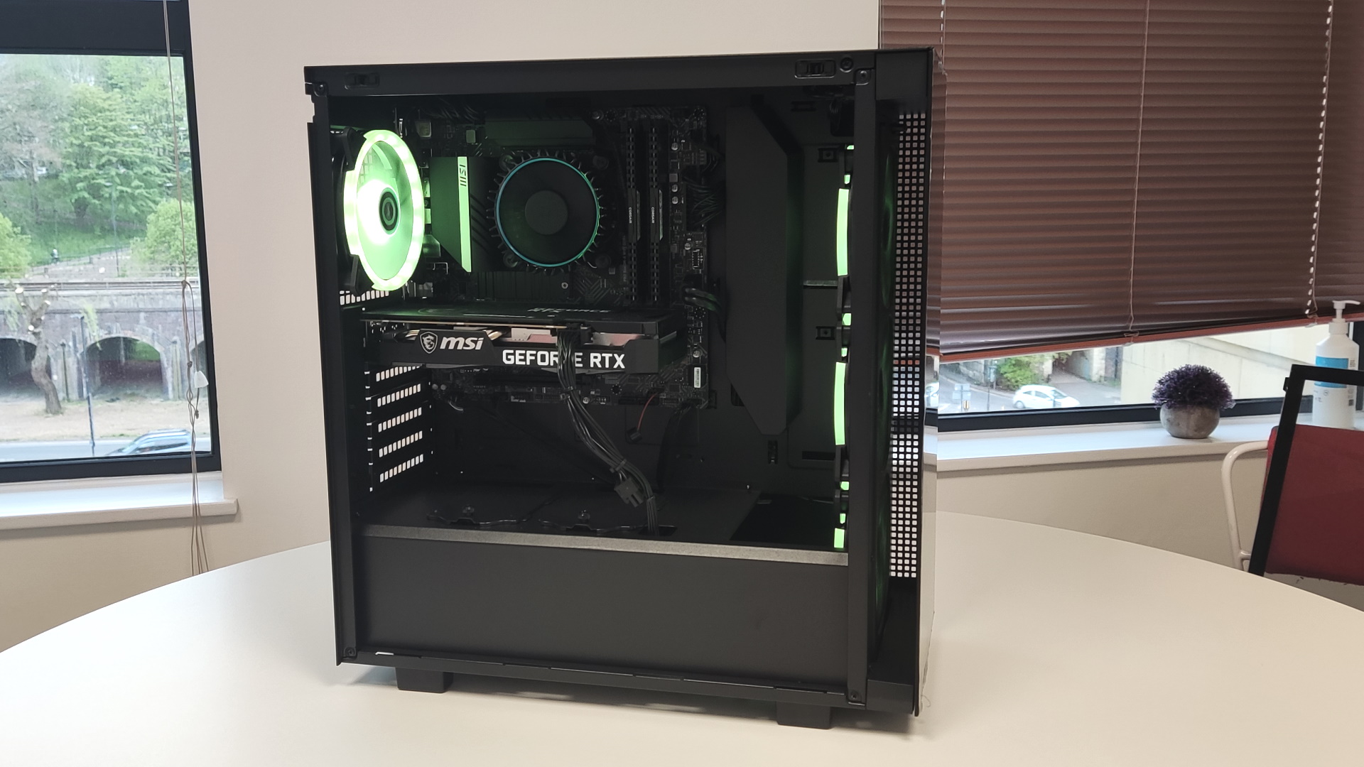 CyberpowerPC Infinity X125 RTX Gaming PC