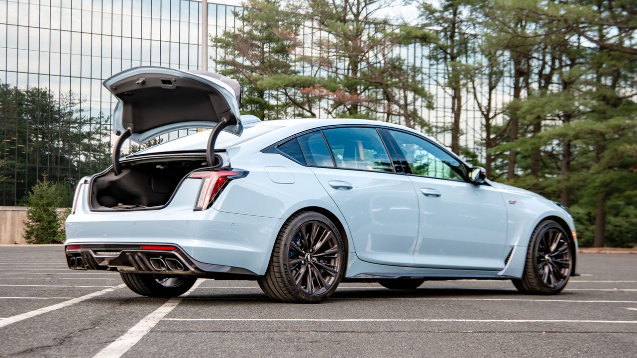 2026 Cadillac CT5 Blackwing review.