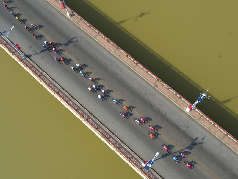 Action from stage 5 at the 2015 Tour of Hainan