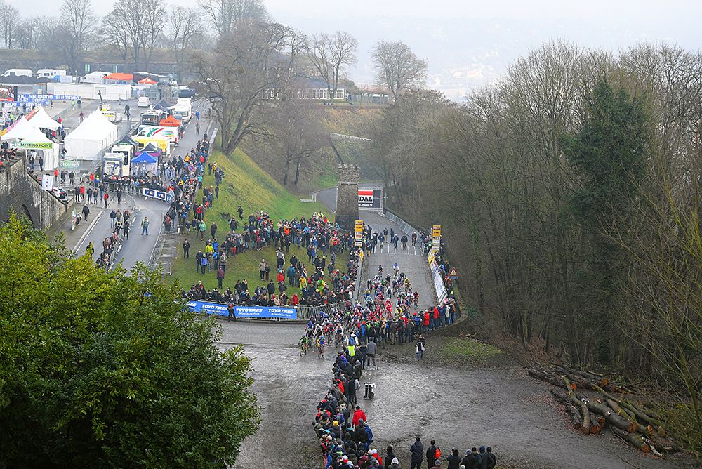 The start of the women's World Cup in Namur
