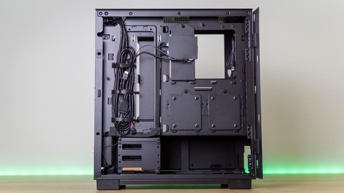Razer Tomahawk ATX