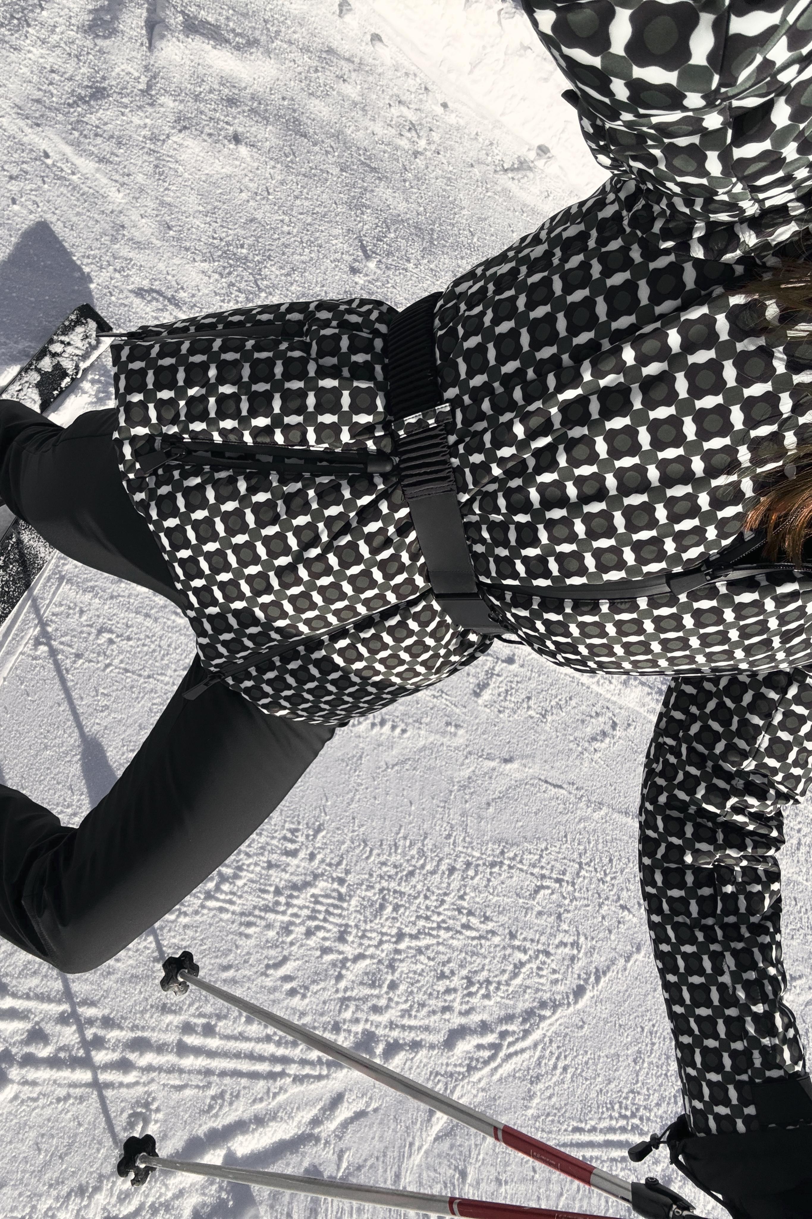 Hooded Water-Resistant Windproof Down Jacket Recco&amp;reg; Technology Ski Collection