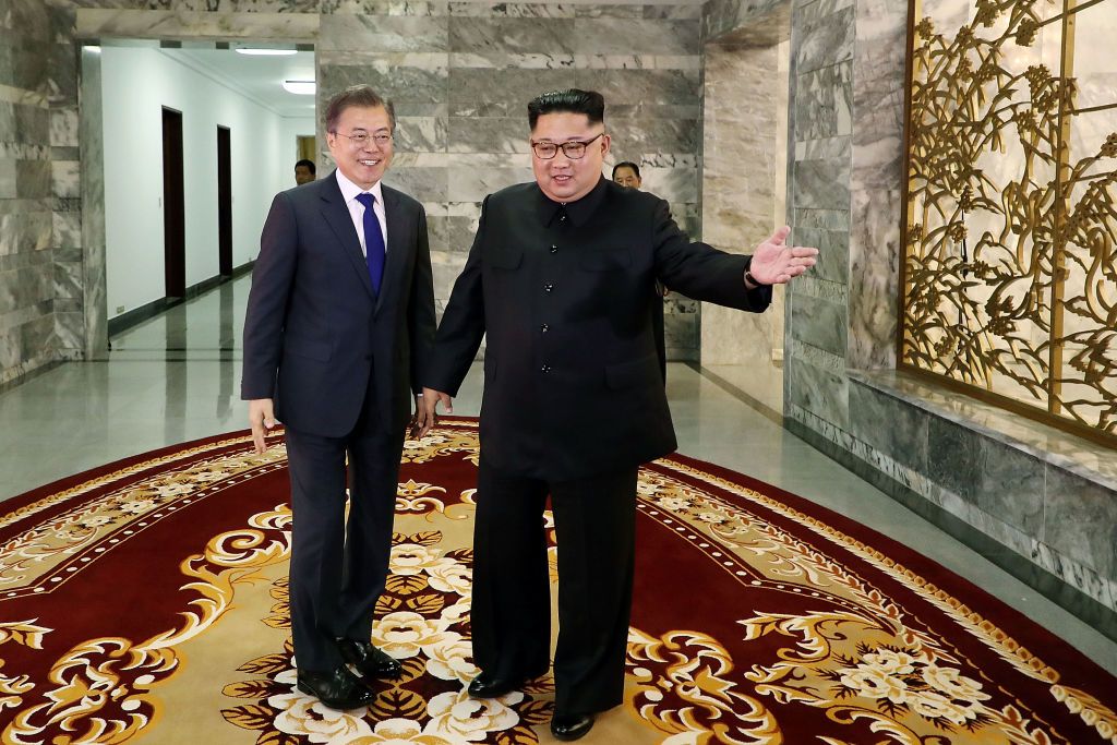 North Korean leader Kim Jong Un and South Korean President Moon Jae-in